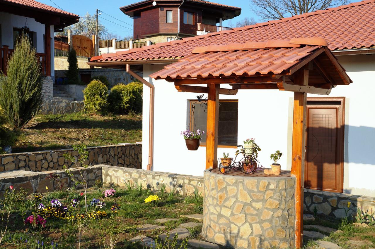 מלון Donkovtsi Family Complex Krisbo מראה חיצוני תמונה
