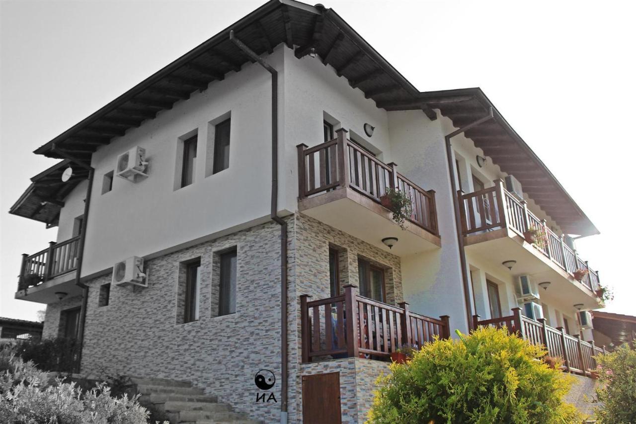 מלון Donkovtsi Family Complex Krisbo מראה חיצוני תמונה